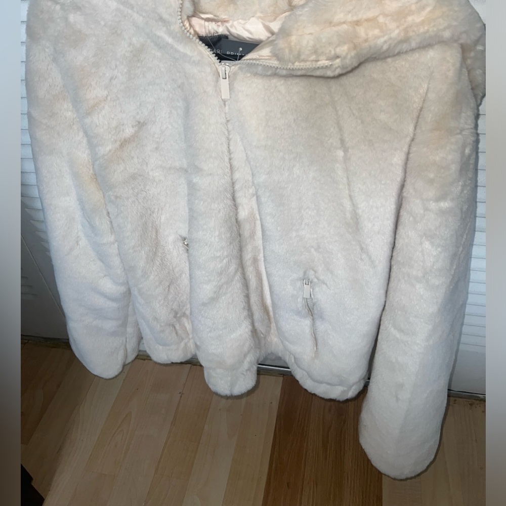 Cream jacket - Picture 4 of 4